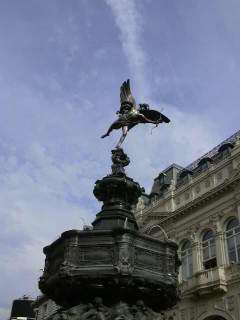 ピカデリー・サーカスのエロス像